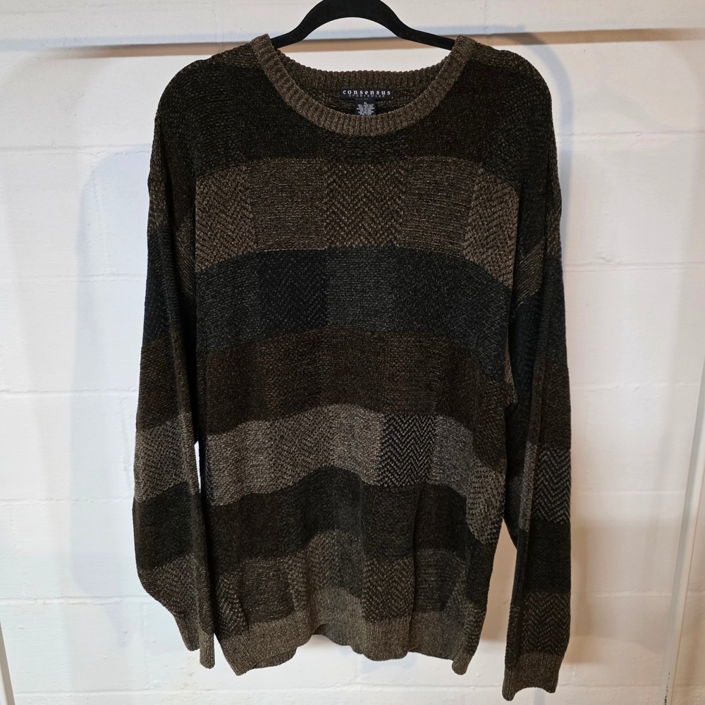 Vintage Consensus Sportswear Men's XL Plaid Patchwork Crew Neck Sweater‎ Soft